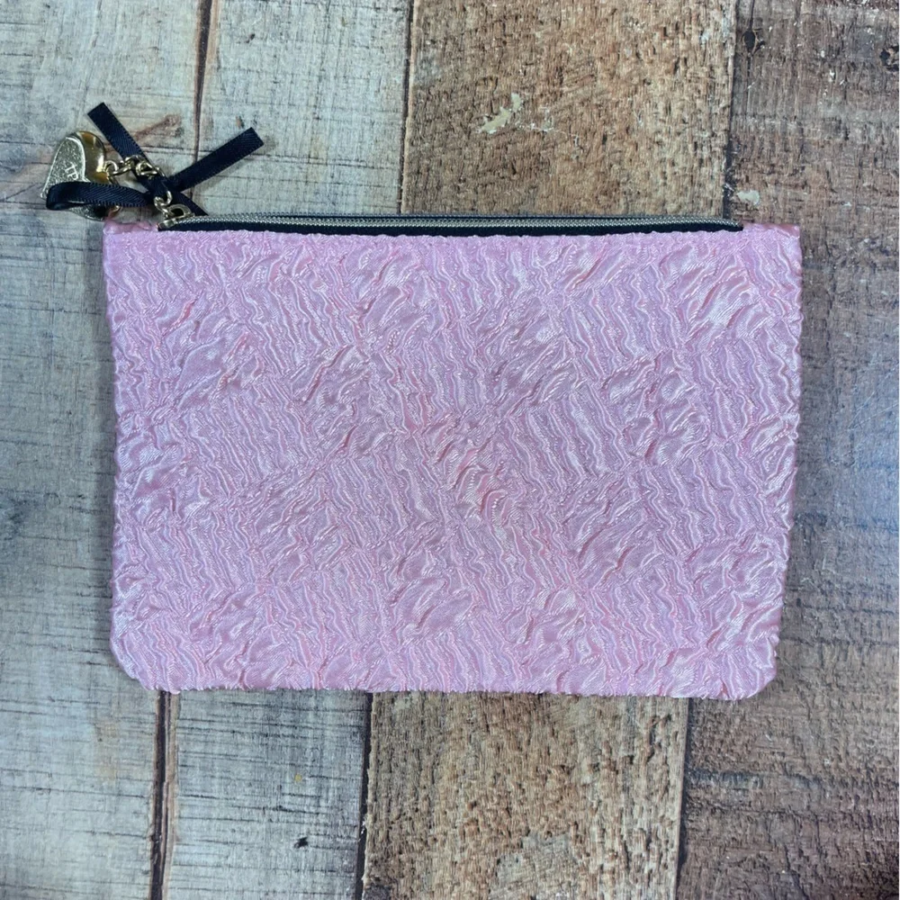 Ipsy Leopard Animal Print Cheetah Patterned Pink Makeup Cosmetic Bag Bundle